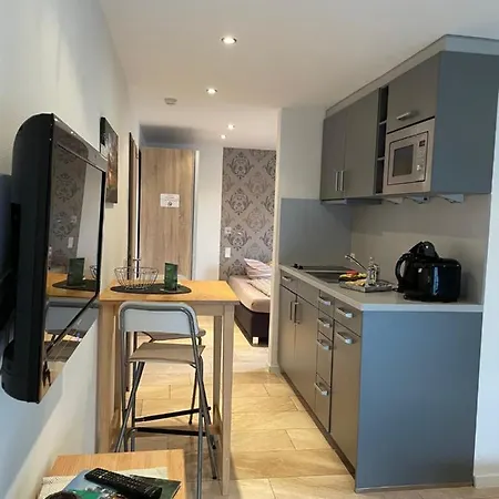 City-apparte One Zentrales & Komfortables Wohnen In Apartment *