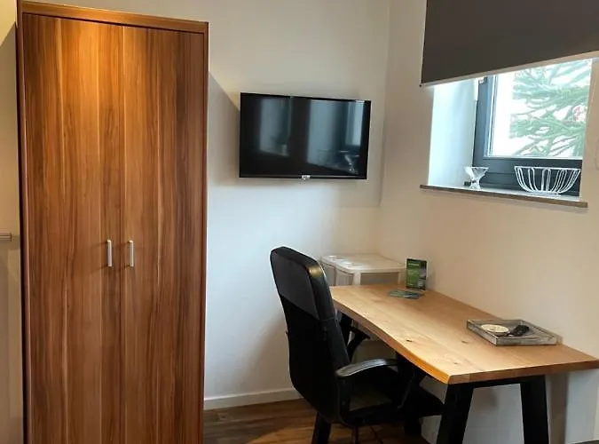 Апартаменты City-apparte One Zentrales & Komfortables Wohnen In *