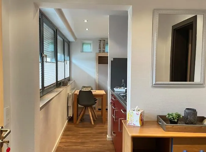 Апартаменты City-apparte One Zentrales & Komfortables Wohnen In *