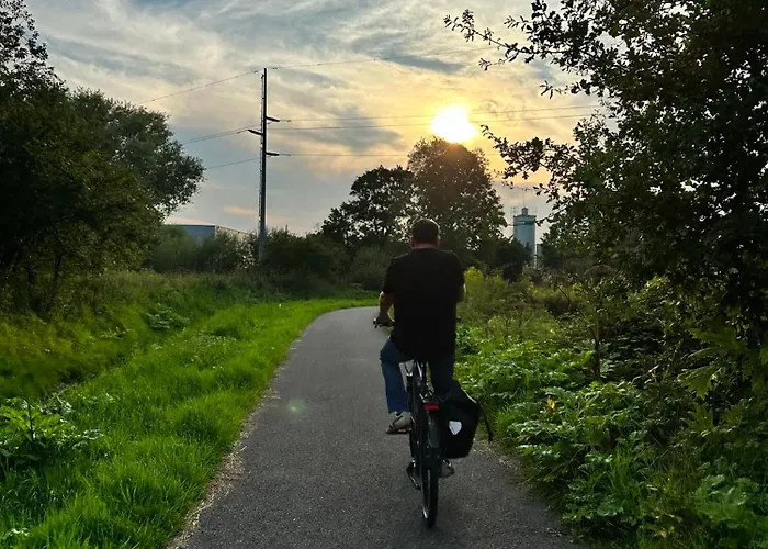 Апартаменты City-apparte One Zentrales & Komfortables Wohnen In