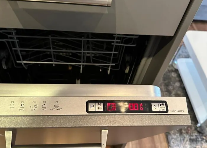 Апартаменты City-apparte One Zentrales & Komfortables Wohnen In